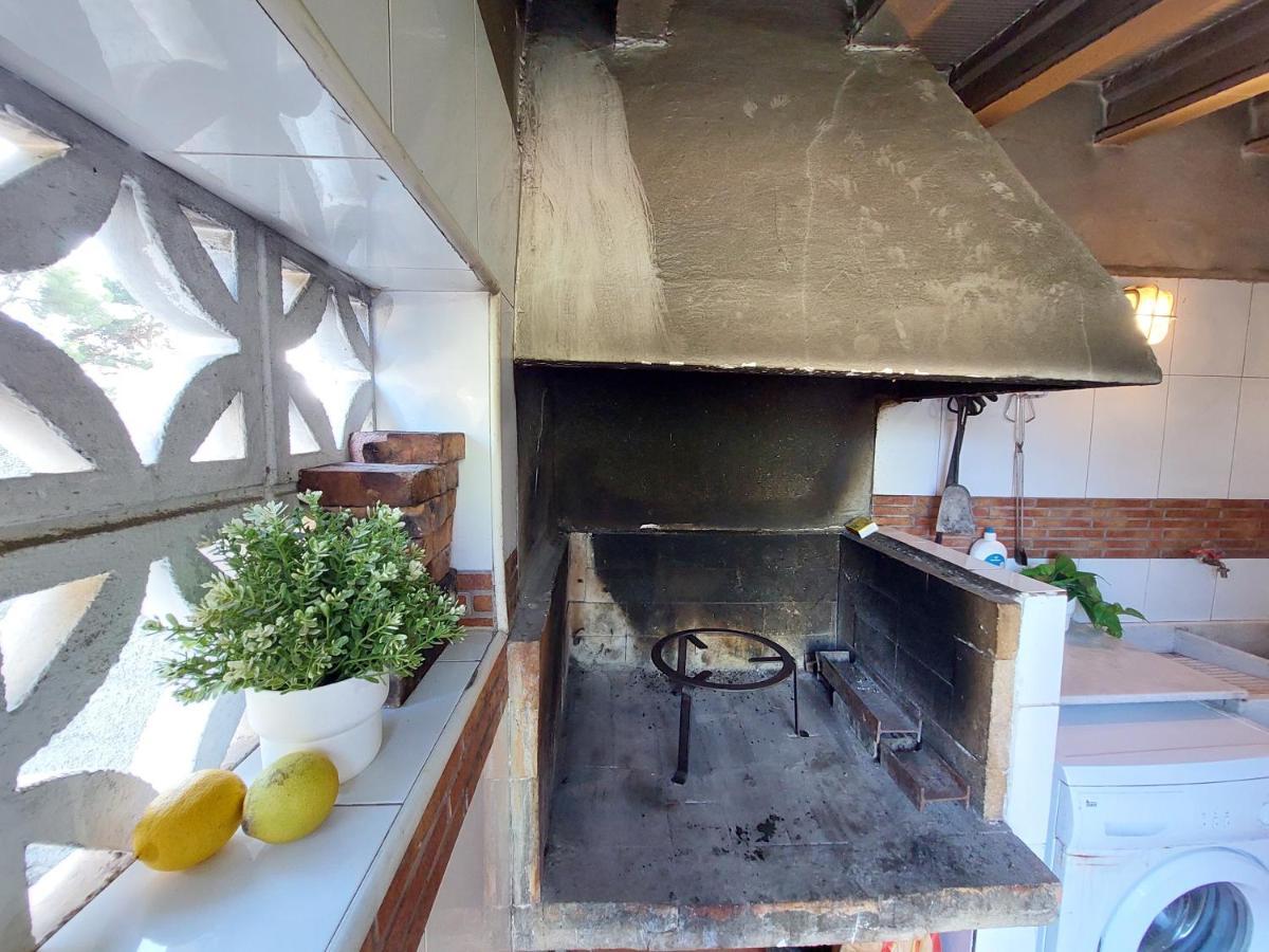 Chalet Rustico Con Piscina Y Barbacoa, Valencia Torrent  Zewnętrze zdjęcie